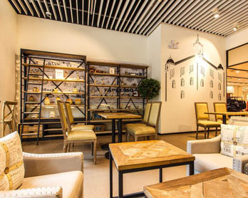 Western restaurant case