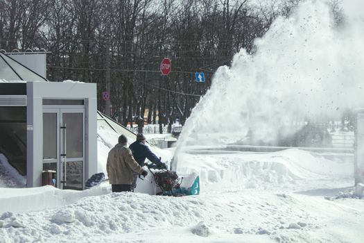Guide to the Scientific Use of Aerators in Winter: Essential Skills for Low Temp